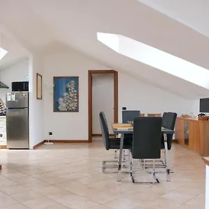 https://attico-in.it-lombardy.com