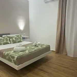 https://la-dimora-degli-scrittori.sicilyhotelsitaly.net