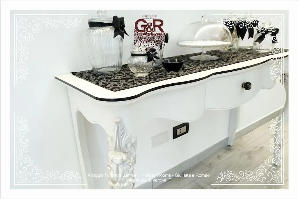 Alloggio Turistico Giulietta E Romeo - Intero Appartamento - Villafranca Di Verona, Zimmer, Holiday Rooms 0*,