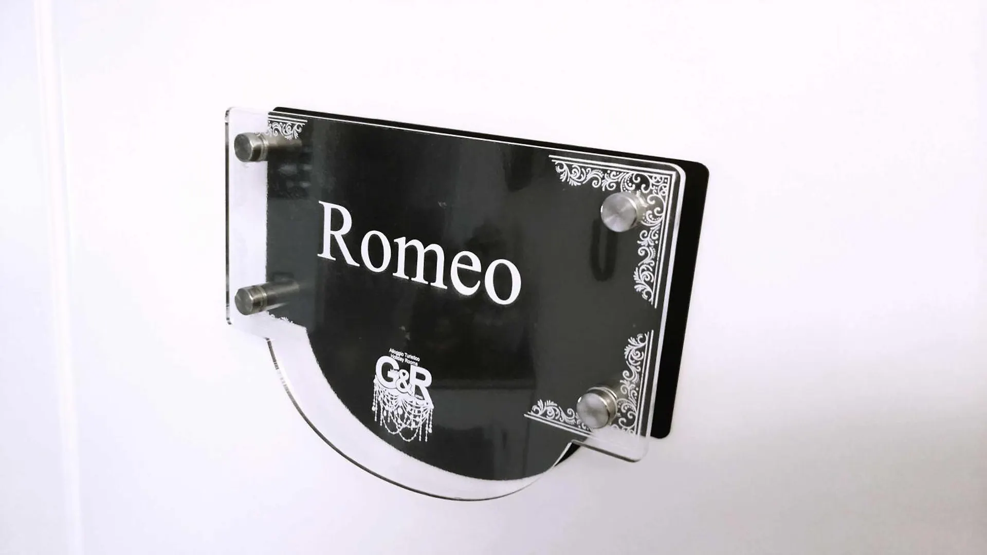 Alloggio Turistico Giulietta E Romeo - Intero Appartamento - Villafranca Di Verona, Zimmer, Holiday Rooms