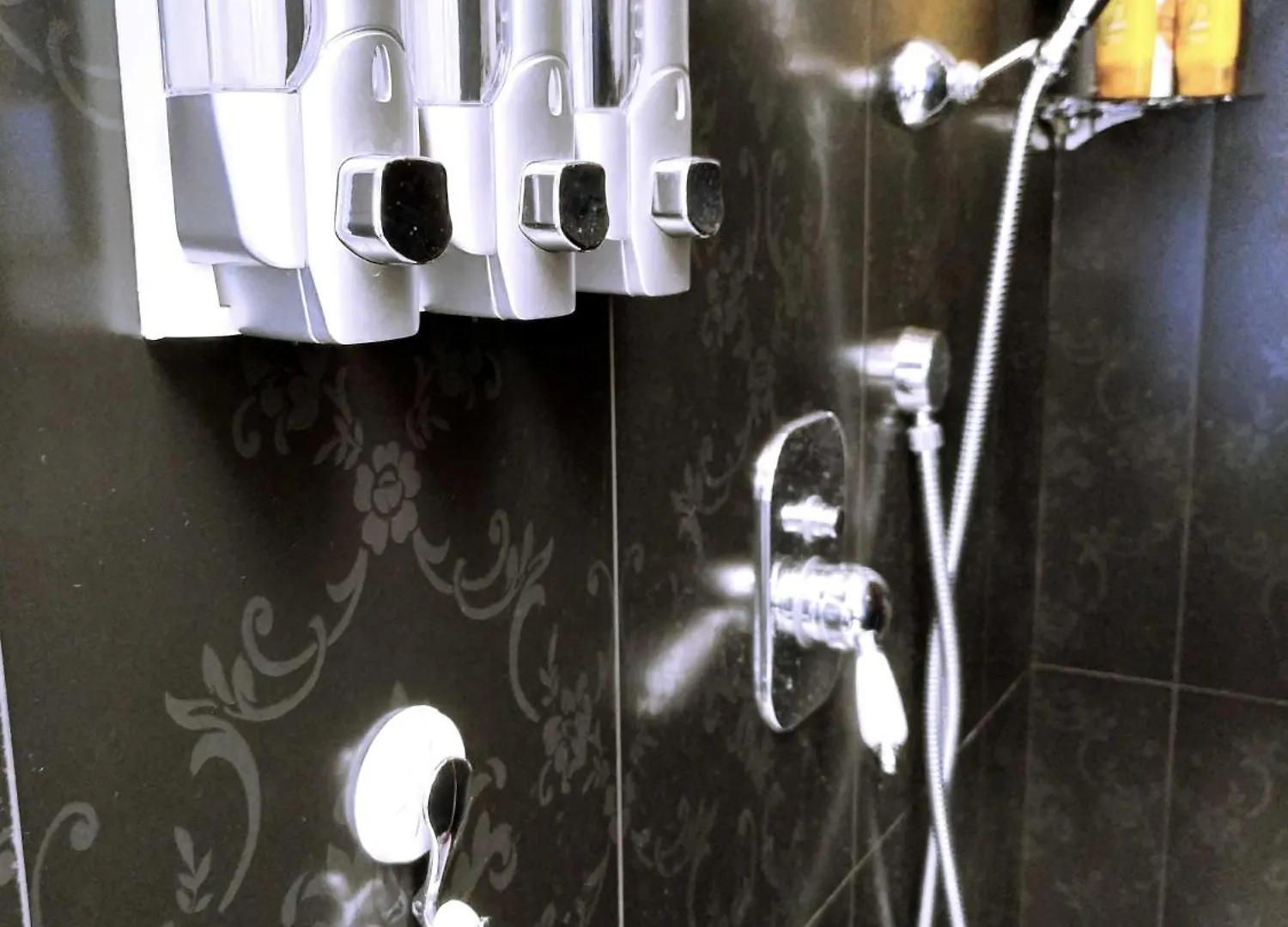 Alloggio Turistico Giulietta E Romeo - Intero Appartamento - Villafranca Di Verona, Zimmer, Holiday Rooms 0*,